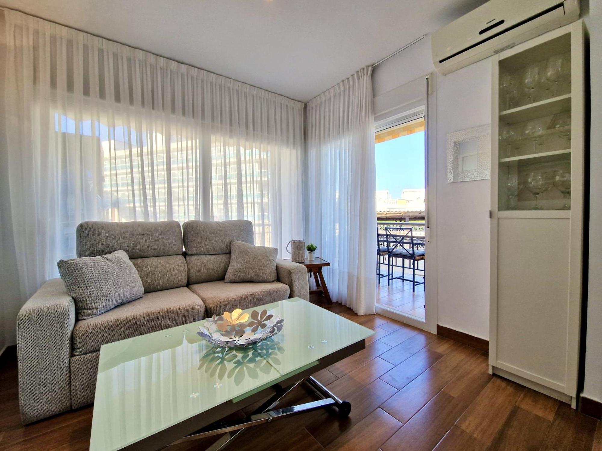 Sr Mediterraneo Playa De La Carihuela ตอร์เรโมลิโนส ภายนอก รูปภาพ