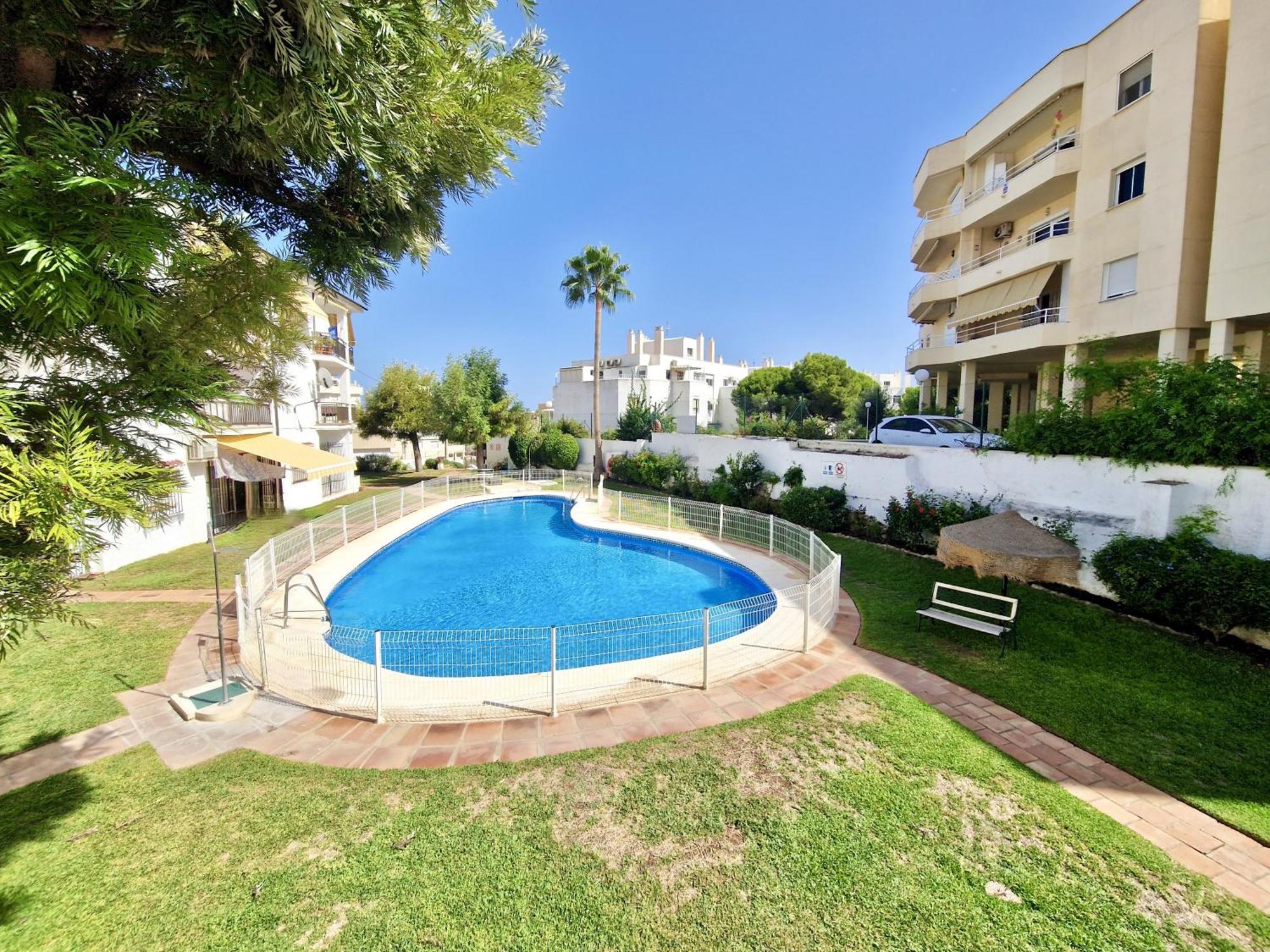 Sr Mediterraneo Playa De La Carihuela ตอร์เรโมลิโนส ภายนอก รูปภาพ